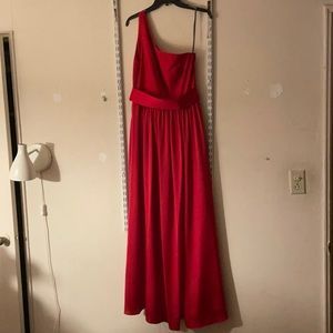 White by Vera Wang red pocketed gown